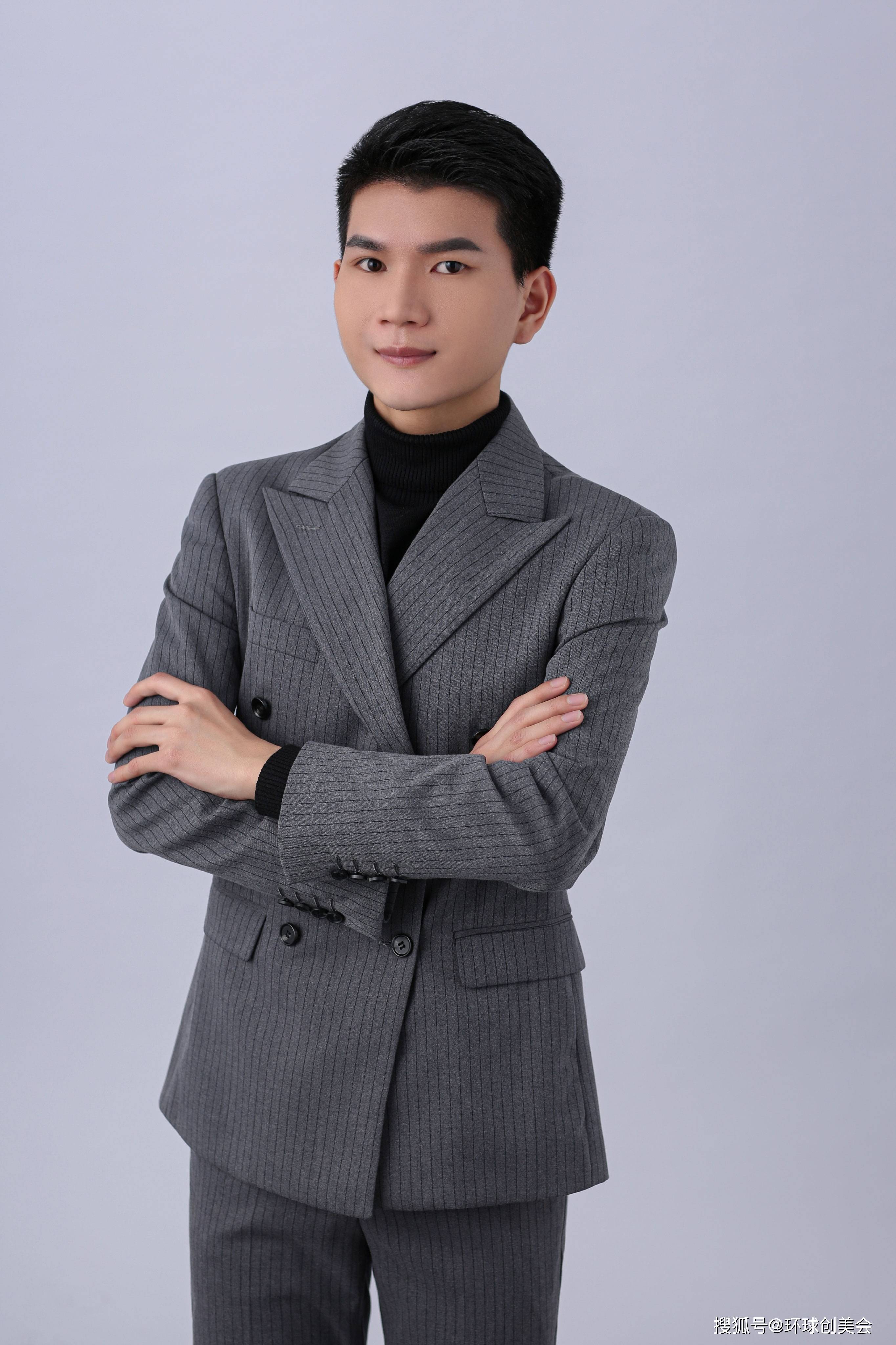 邹琼华 舞台监督负责人